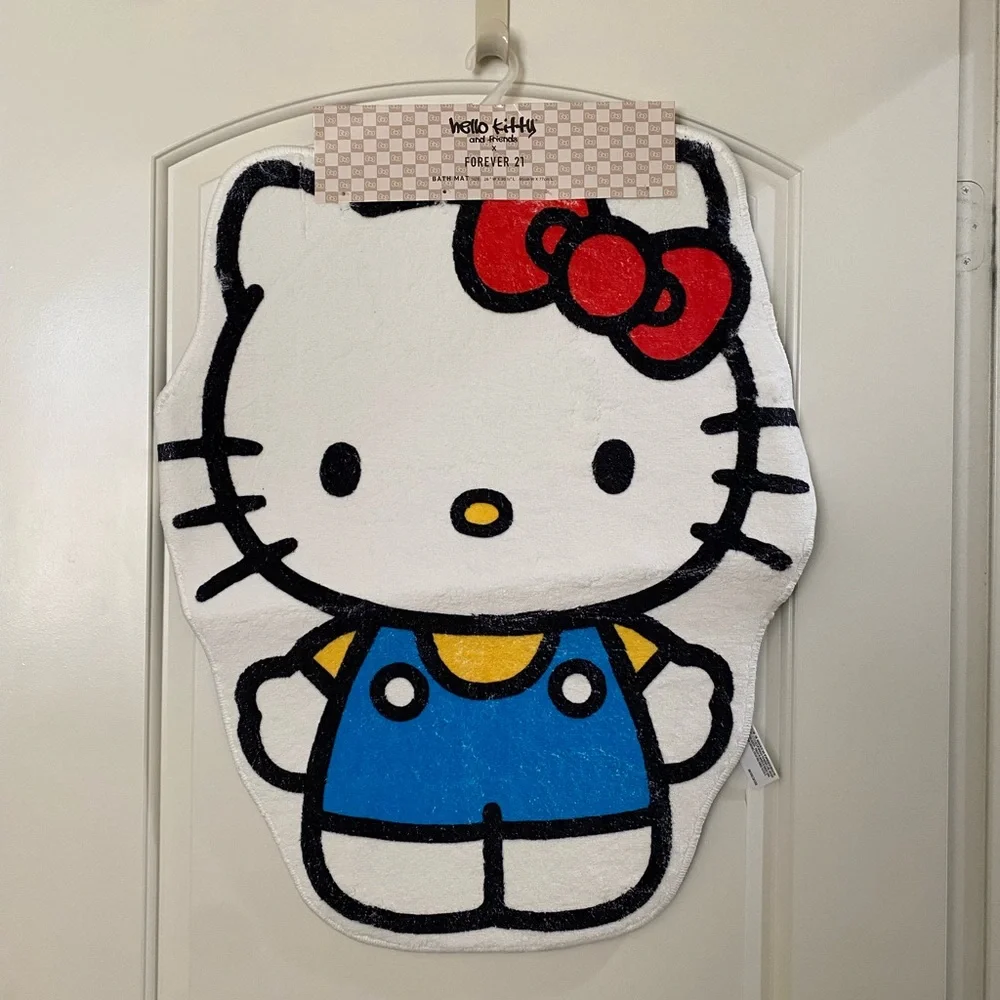 Forever 21 x Hello Kitty Bath Mat. (NWT)